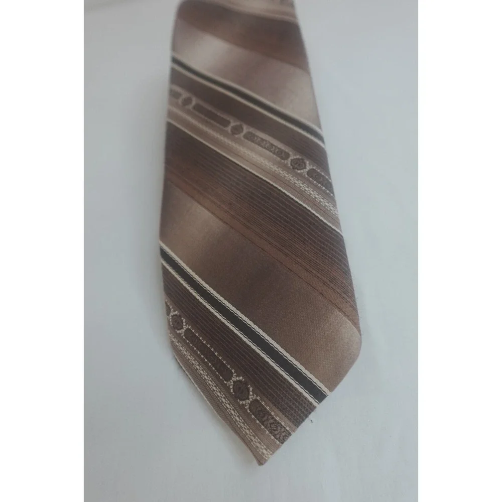 Wembley Mens Vintage Necktie Diagonal Striped Brown Tie WPL-4075‎